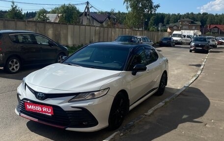 Toyota Camry, 2022 год, 3 500 000 рублей, 12 фотография