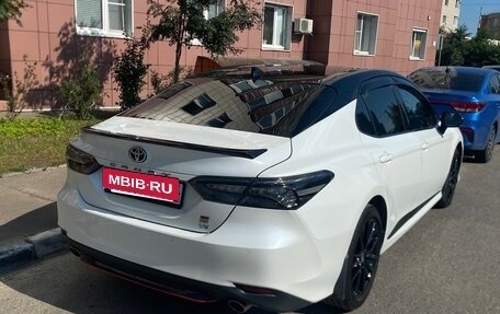 Toyota Camry, 2022 год, 3 500 000 рублей, 9 фотография