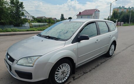 Ford Focus II рестайлинг, 2005 год, 420 000 рублей, 2 фотография