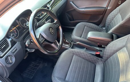 Skoda Rapid I, 2017 год, 905 000 рублей, 7 фотография