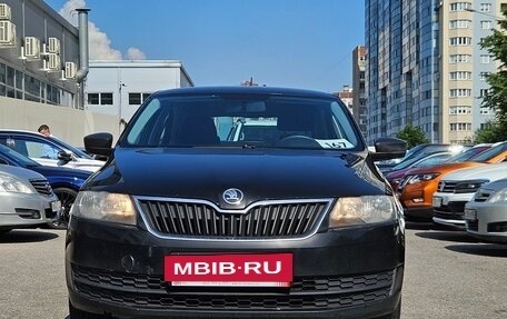 Skoda Rapid I, 2015 год, 979 000 рублей, 2 фотография