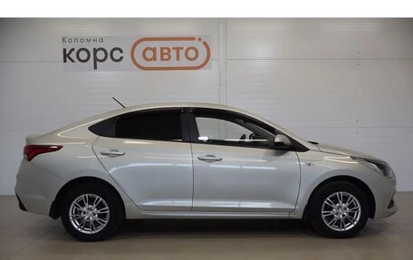 Hyundai Solaris II рестайлинг, 2019 год, 1 200 000 рублей, 4 фотография
