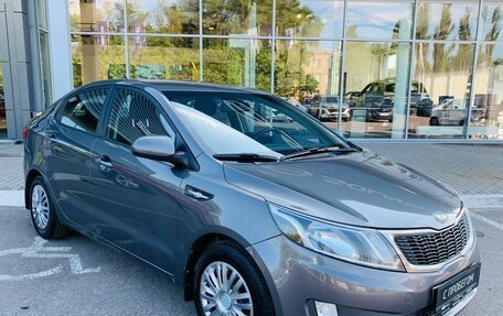 KIA Rio III рестайлинг, 2013 год, 860 000 рублей, 3 фотография