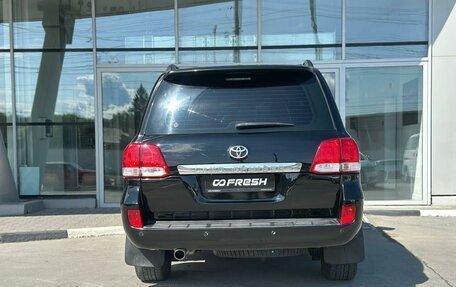 Toyota Land Cruiser 200, 2008 год, 2 550 000 рублей, 4 фотография