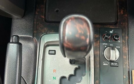 Toyota Land Cruiser 200, 2008 год, 2 550 000 рублей, 15 фотография