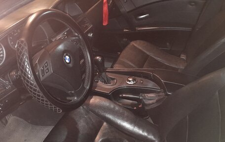 BMW 5 серия, 2005 год, 945 000 рублей, 11 фотография