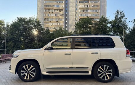 Toyota Land Cruiser 200, 2019 год, 7 390 000 рублей, 7 фотография