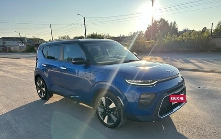 KIA Soul III, 2020 год, 1 950 000 рублей, 9 фотография