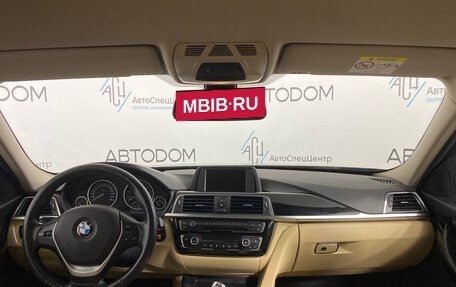 BMW 3 серия, 2017 год, 1 770 000 рублей, 9 фотография