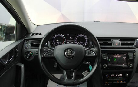 Skoda Rapid I, 2017 год, 895 000 рублей, 12 фотография