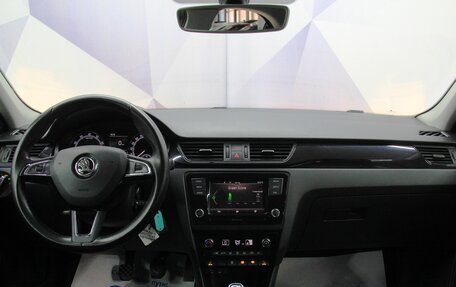 Skoda Rapid I, 2017 год, 895 000 рублей, 10 фотография