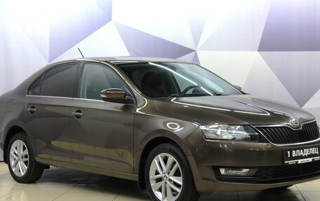 Skoda Rapid I, 2017 год, 895 000 рублей, 7 фотография