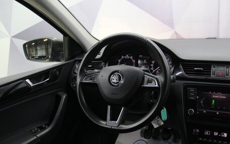 Skoda Rapid I, 2017 год, 895 000 рублей, 17 фотография