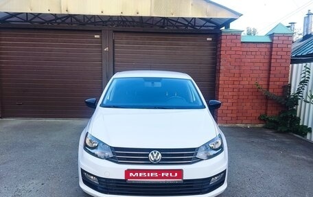 Volkswagen Polo VI (EU Market), 2017 год, 1 057 000 рублей, 1 фотография