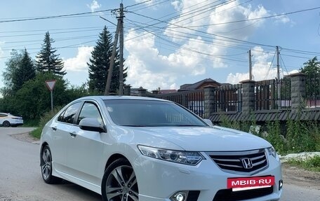 Honda Accord VIII рестайлинг, 2012 год, 1 535 000 рублей, 2 фотография