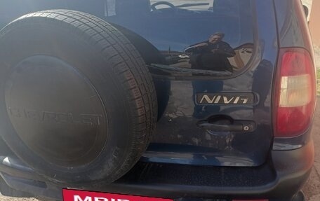Chevrolet Niva I рестайлинг, 2007 год, 400 000 рублей, 3 фотография