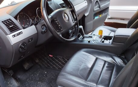 Volkswagen Touareg III, 2007 год, 850 000 рублей, 13 фотография