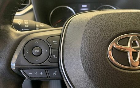 Toyota RAV4, 2021 год, 3 300 000 рублей, 17 фотография