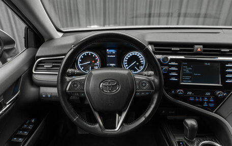 Toyota Camry, 2018 год, 2 580 000 рублей, 12 фотография