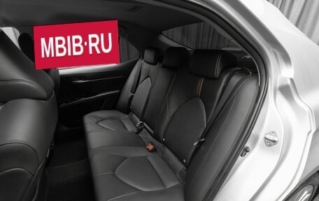 Toyota Camry, 2018 год, 2 580 000 рублей, 14 фотография