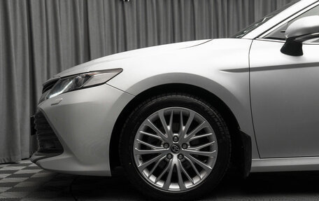 Toyota Camry, 2018 год, 2 580 000 рублей, 24 фотография