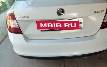 Skoda Rapid I, 2015 год, 1 100 000 рублей, 12 фотография