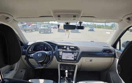 Volkswagen Tiguan II, 2017 год, 1 950 000 рублей, 11 фотография
