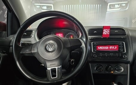 Volkswagen Polo VI (EU Market), 2014 год, 899 000 рублей, 23 фотография