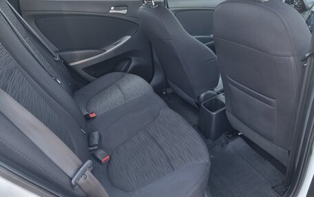 Hyundai Solaris II рестайлинг, 2016 год, 1 047 000 рублей, 10 фотография