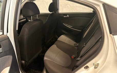Hyundai Solaris II рестайлинг, 2013 год, 669 000 рублей, 10 фотография