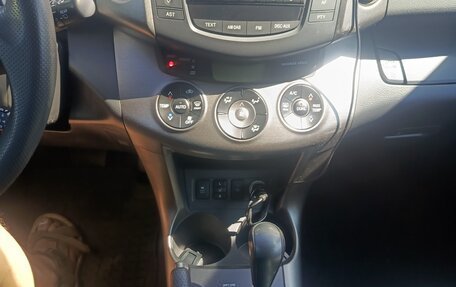 Toyota RAV4, 2011 год, 1 400 000 рублей, 9 фотография