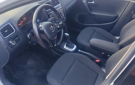 Volkswagen Polo VI (EU Market), 2017 год, 1 057 000 рублей, 11 фотография