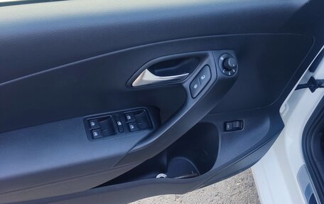 Volkswagen Polo VI (EU Market), 2017 год, 1 057 000 рублей, 12 фотография