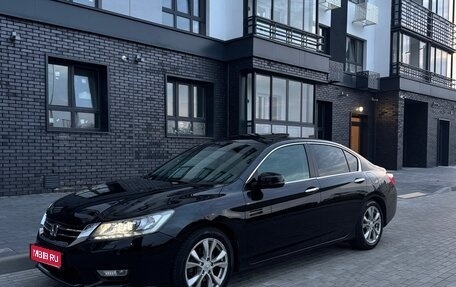 Honda Accord IX рестайлинг, 2013 год, 1 310 000 рублей, 1 фотография