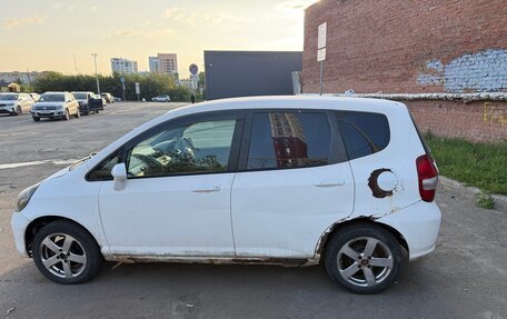 Honda Fit III, 2002 год, 145 000 рублей, 4 фотография