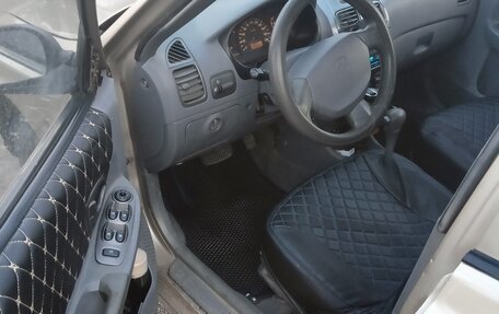 Hyundai Accent II, 2004 год, 320 000 рублей, 8 фотография