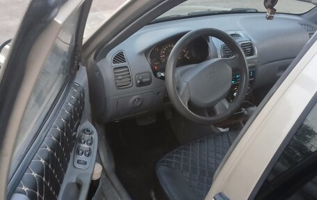 Hyundai Accent II, 2004 год, 320 000 рублей, 10 фотография