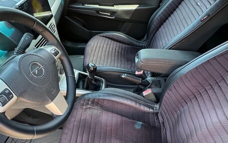 Opel Astra H, 2008 год, 610 000 рублей, 3 фотография