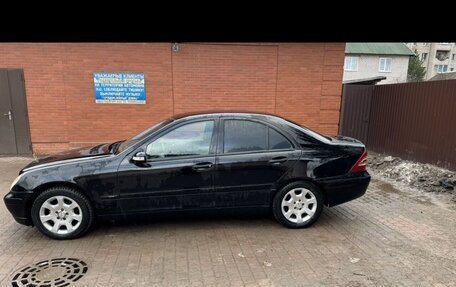 Mercedes-Benz C-Класс, 2001 год, 550 000 рублей, 4 фотография