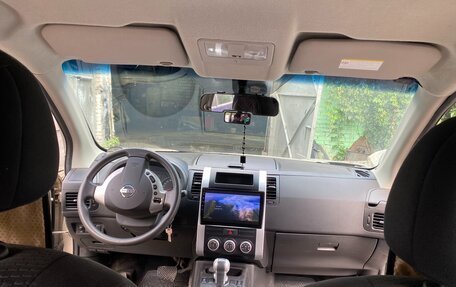 Nissan X-Trail, 2012 год, 900 000 рублей, 9 фотография