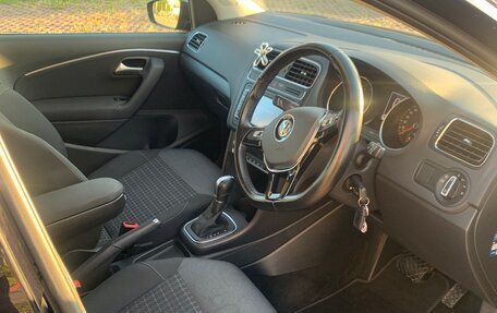 Volkswagen Polo VI (EU Market), 2017 год, 960 000 рублей, 9 фотография