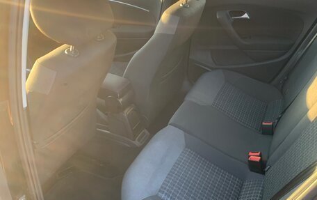 Volkswagen Polo VI (EU Market), 2017 год, 960 000 рублей, 14 фотография