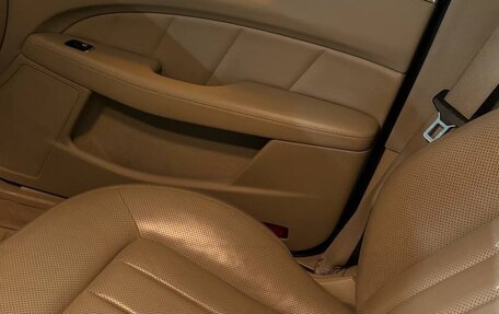 Mercedes-Benz CLS, 2012 год, 2 000 000 рублей, 18 фотография