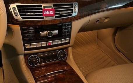 Mercedes-Benz CLS, 2012 год, 2 000 000 рублей, 16 фотография