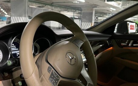 Mercedes-Benz CLS, 2012 год, 2 000 000 рублей, 19 фотография