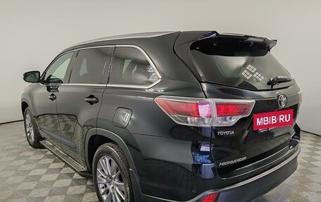 Toyota Highlander III, 2014 год, 3 295 000 рублей, 7 фотография