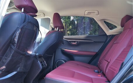 Lexus NX I, 2019 год, 3 490 000 рублей, 28 фотография