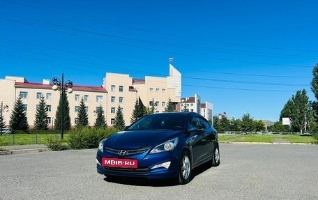 Hyundai Solaris II рестайлинг, 2015 год, 999 999 рублей, 2 фотография