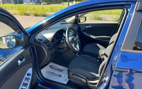 Hyundai Solaris II рестайлинг, 2015 год, 999 999 рублей, 10 фотография