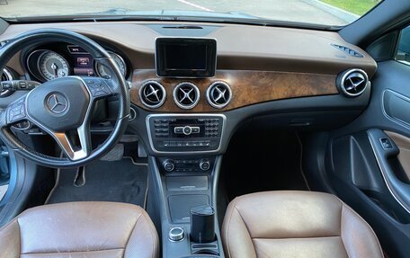 Mercedes-Benz GLA, 2014 год, 1 650 000 рублей, 11 фотография